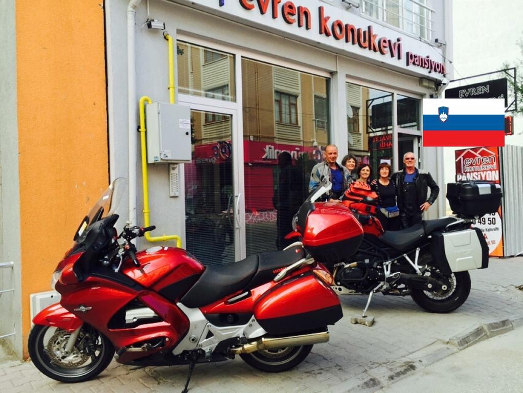 Evren Konukevi Pansiyon Bolu Buitenkant foto